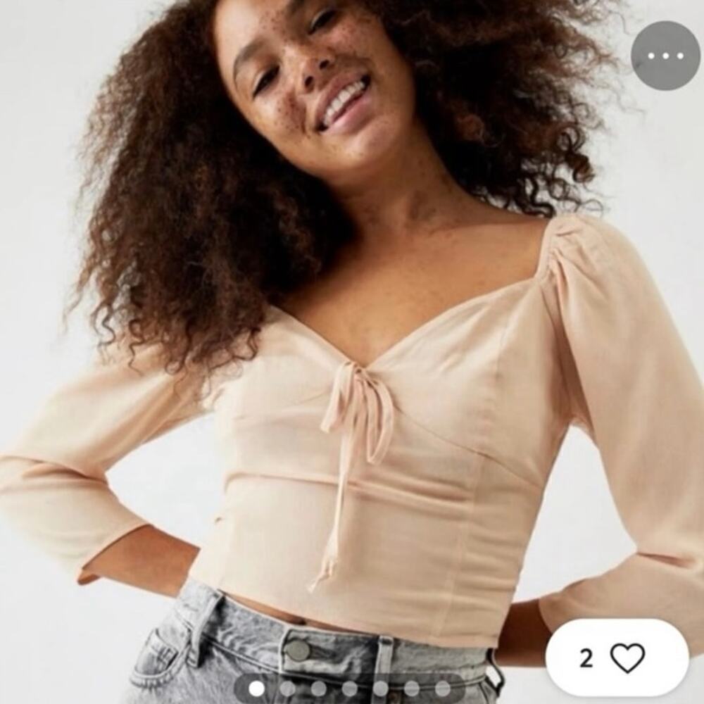 Kendall & Kylie Cream Tan 3/4 Sleeve Tie Front Blouse Top Women’s Small